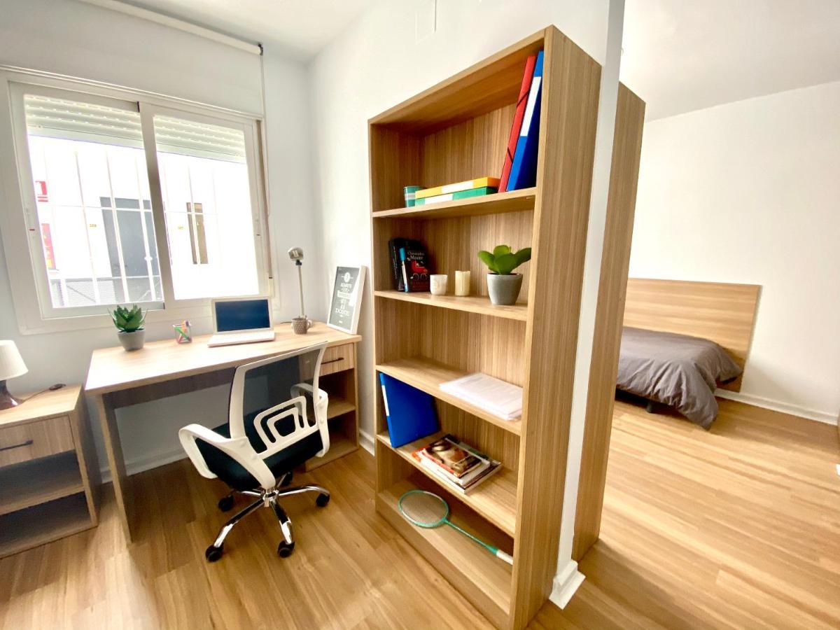 Micampus Malaga Student Residence Eksteriør billede