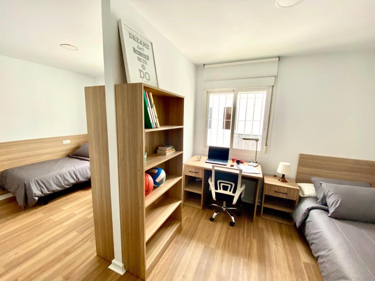 Micampus Malaga Student Residence Eksteriør billede