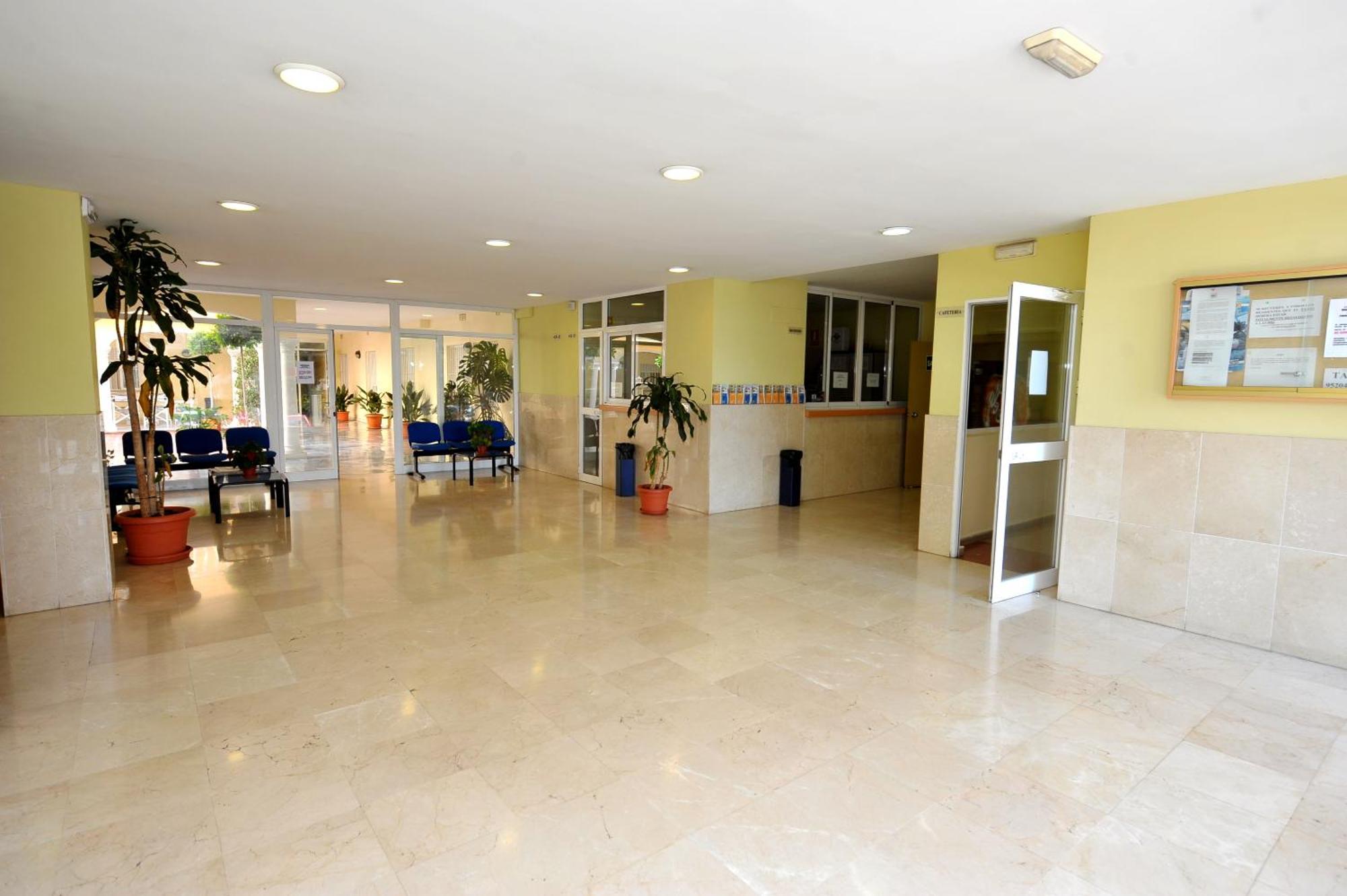 Micampus Malaga Student Residence Eksteriør billede