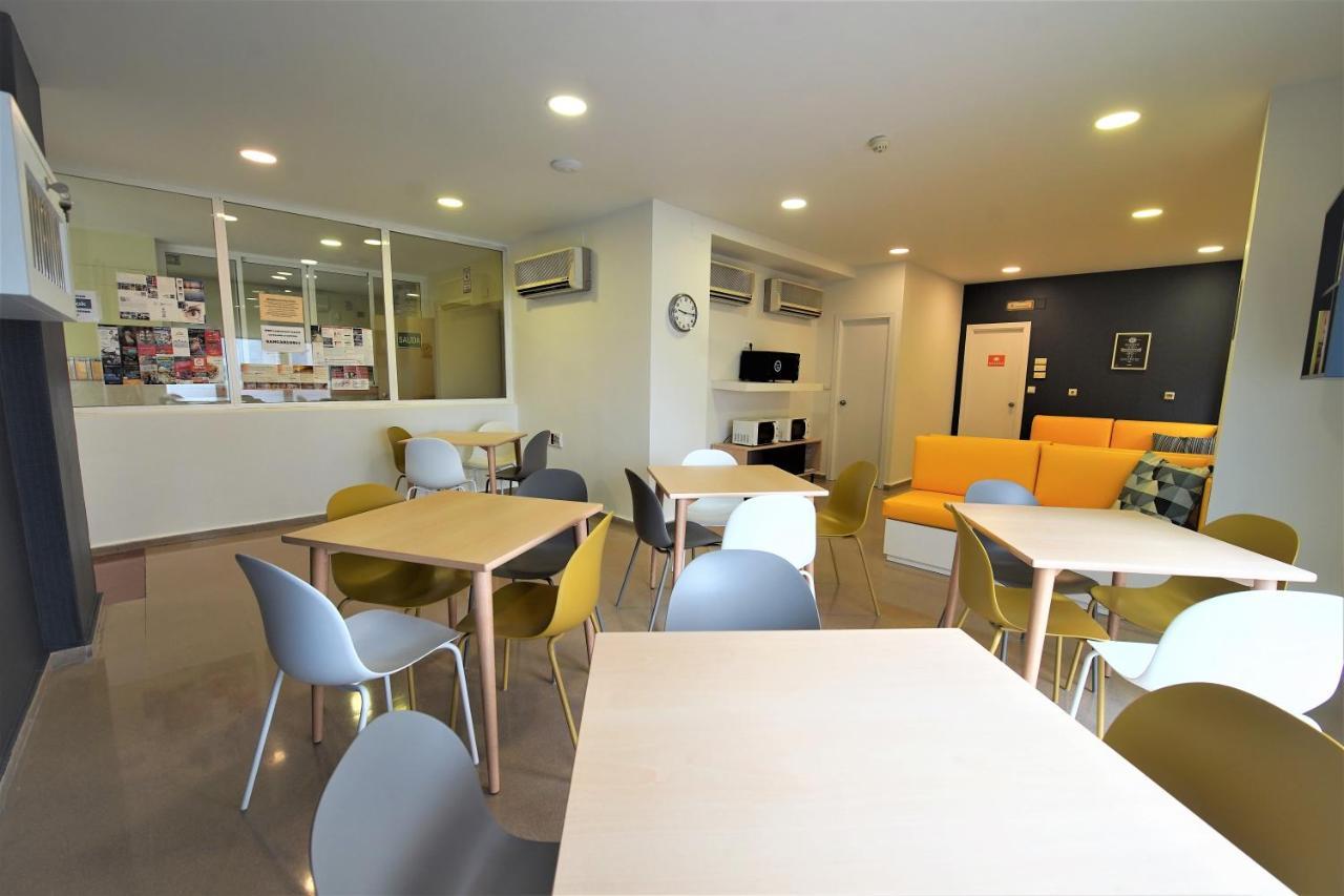 Micampus Malaga Student Residence Eksteriør billede